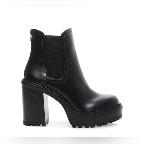 Black Chunky Heel Ankle Boots - Picture 2 of 3